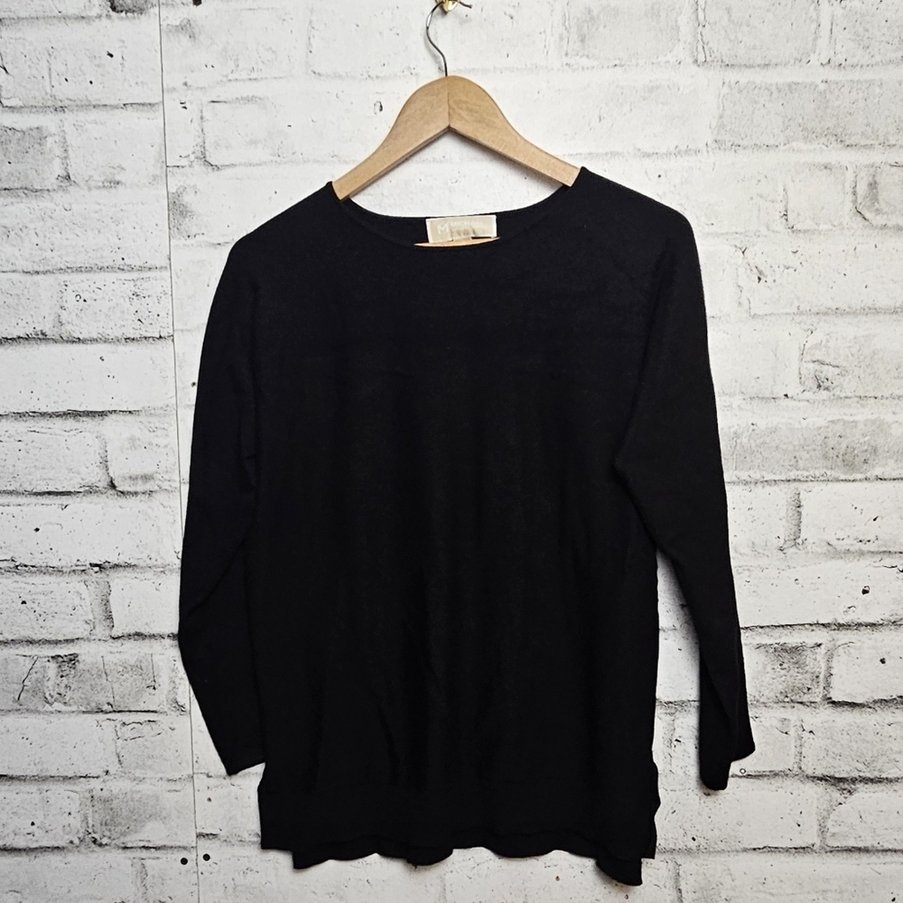Michael Kors Black Knit Sweater Gold Logo Plate  Luxe Chic Top Size Medium